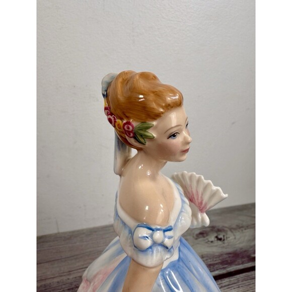 Royal Doulton Claire HN 3646 Figurine 8.25" Tall RETIRED 1994 EXCELLENT - Picture 9 of 15